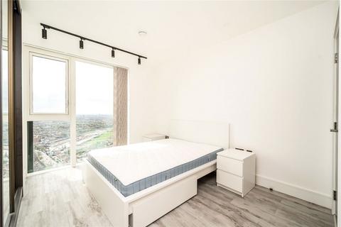2 bedroom flat to rent, Portal Way, London W3