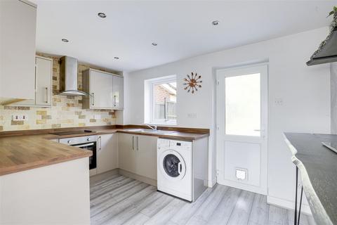 2 bedroom semi-detached house for sale, Hazelbank Avenue, Mapperley NG3