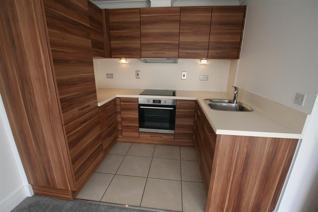 Rushtoncourt,15kitchen.JPG