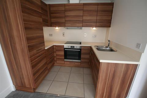 2 bedroom apartment to rent, Rushton Court Diglis WR1 2PG