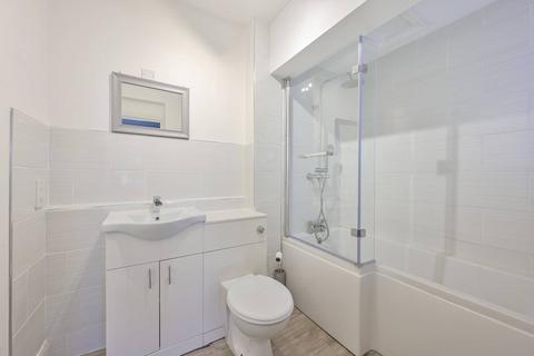 1 bedroom flat to rent, Merton Road, South Wimbledon, London, SW19