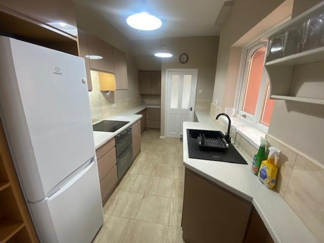 58 Nora Street Kitchen.jpg