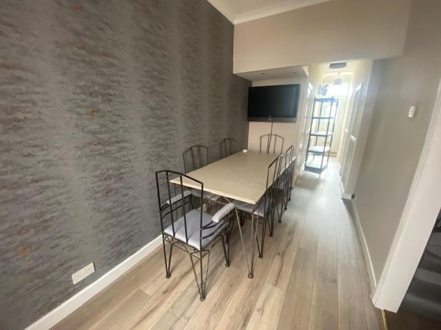 58 Nora Street Dining area.jpg