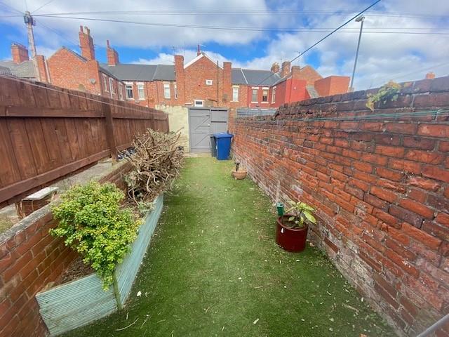 58 Nora Street garden.jpg