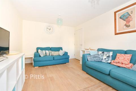 1 bedroom ground floor flat for sale, Amherst Place, Ryde PO33