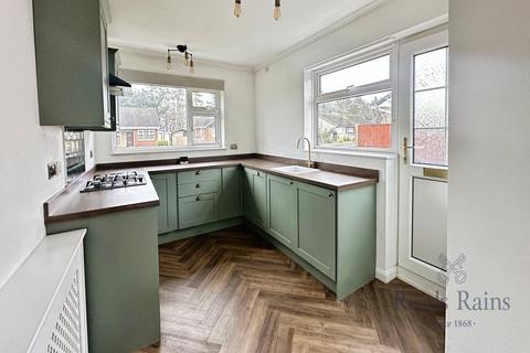 2 bedroom bungalow for sale, Springfield Close, Selby YO8