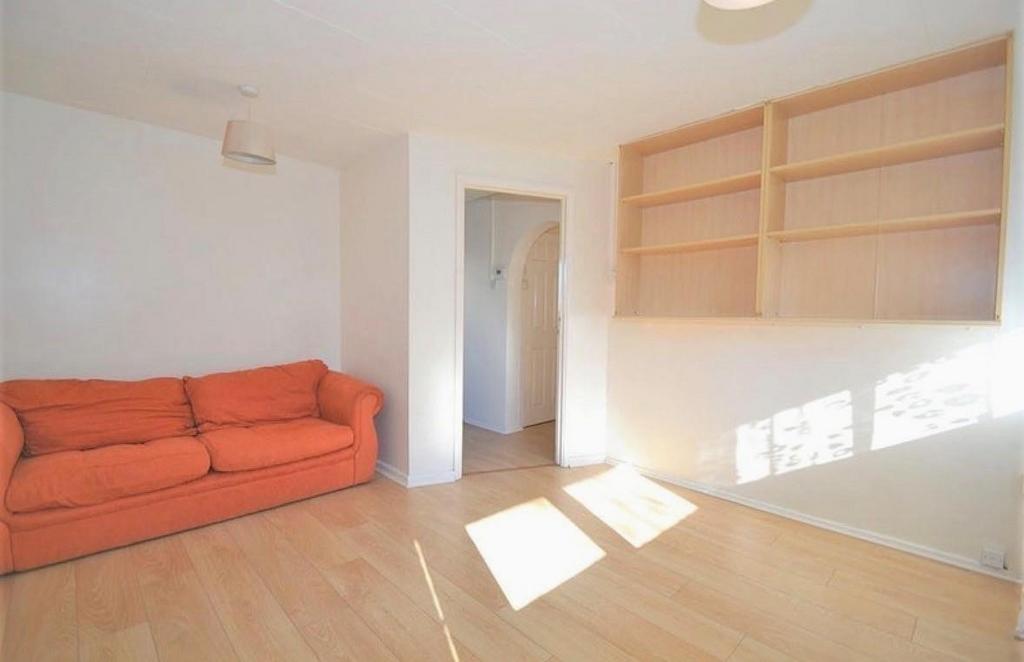 Living Room.jpg