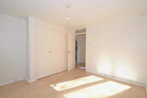 undefined, Edgecombe, Cambridge CB4
