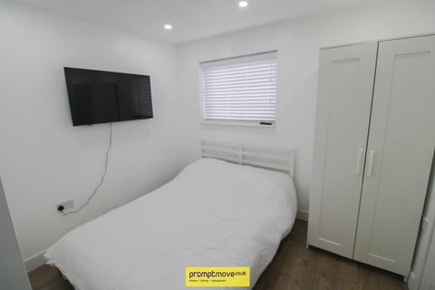 Studio to rent, Ashfield Way Luton LU3 2UN