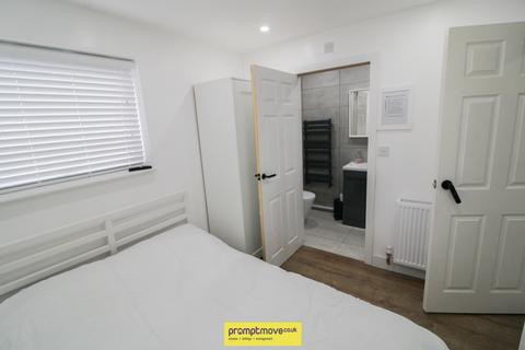 Studio to rent, Ashfield Way Luton LU3 2UN