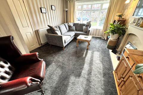 4 bedroom semi-detached house for sale, Heather Grove , Willenhall