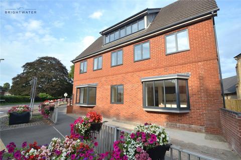 1 bedroom flat to rent, Christchurch Road, Farnham House, BH24