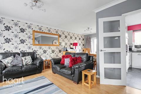 3 bedroom end of terrace house for sale, Haslett Road, Shepperton