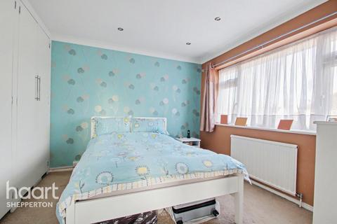 3 bedroom end of terrace house for sale, Haslett Road, Shepperton