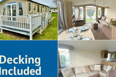 3 bedroom park home for sale, Broadland Sands Holiday Park