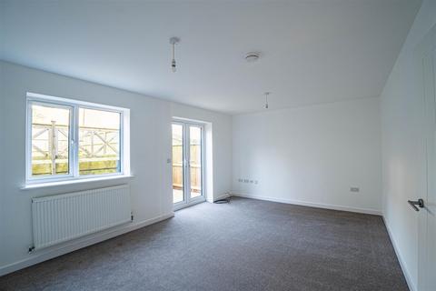 3 bedroom semi-detached house for sale, Upper Broomgrove Road, Hastings