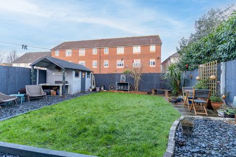 4 bedroom detached house for sale, Blacktown Gardens, Marshfield, CF3