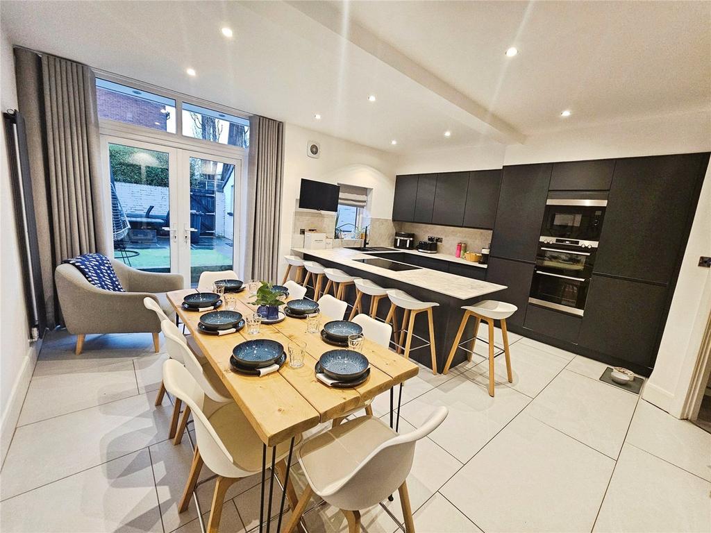 Dining Kitchen
