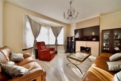 5 bedroom terraced house for sale, Castleview Gardens, Redbridge, Essex, IG1