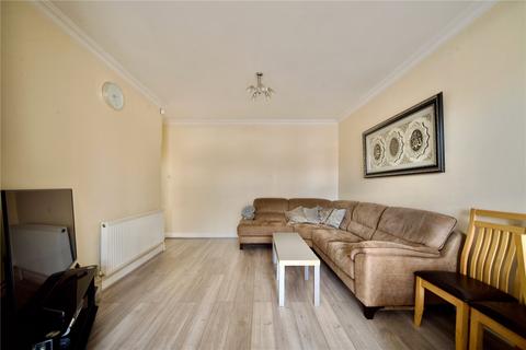 5 bedroom terraced house for sale, Castleview Gardens, Redbridge, Essex, IG1