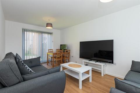 undefined, Waterlily Close, Stoke-On-Trent ST1