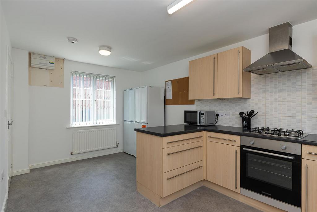 14 Waterlily Close-13.jpg