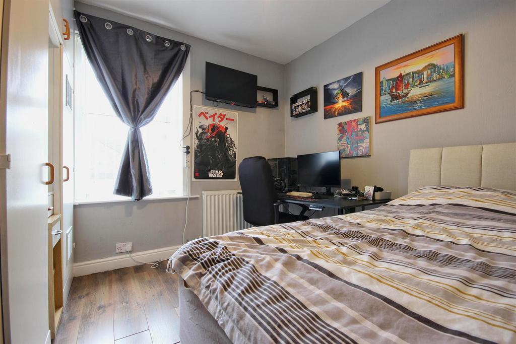 Bedroom 3 (rear)