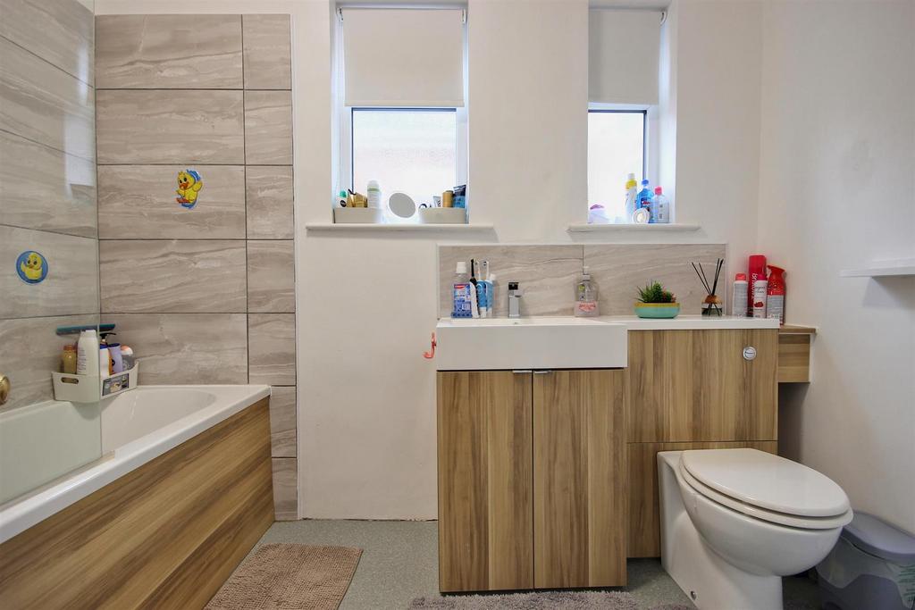 Bathroom/w.c.