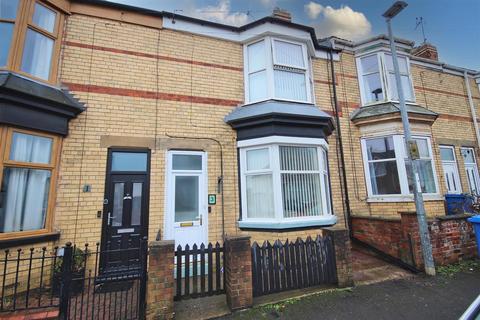 3 bedroom terraced house for sale, Carrington Avenue, Hornsea