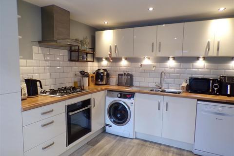 undefined, Buckland View, Bideford