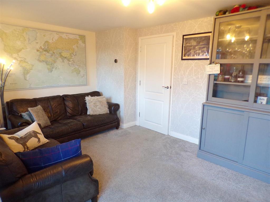 Living Room2.JPG