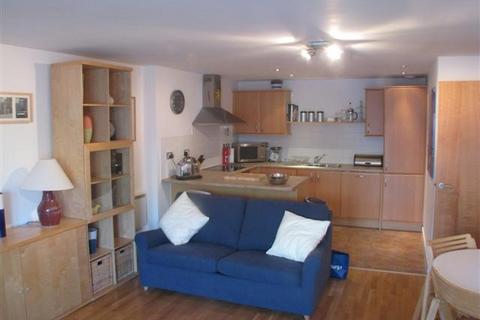 2 bedroom apartment to rent, Hudson Gardens, Liverpool L1