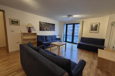 2 bedroom apartment to rent, Hudson Gardens, Liverpool L1