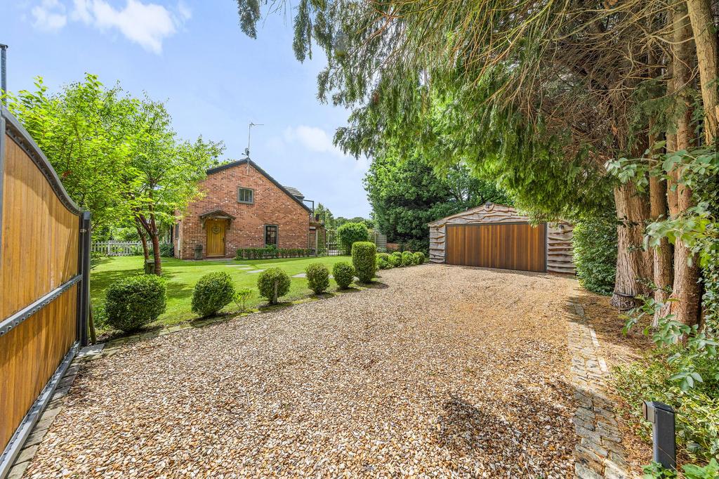 Driveway &amp; Garage