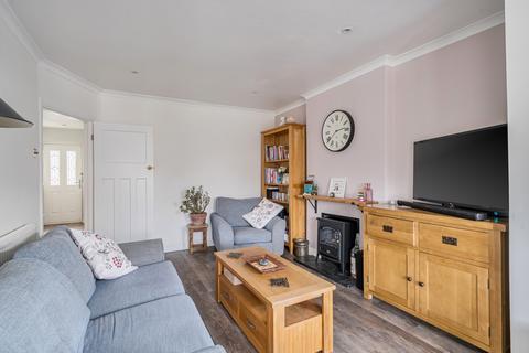undefined, Farleigh Road, New Haw, KT15