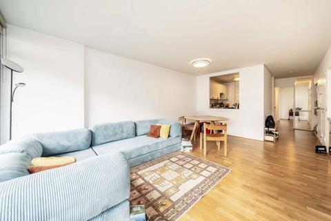 2 bedroom flat for sale, Barbican, London EC2Y