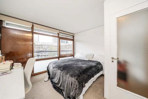 2 bedroom flat for sale, Barbican, London EC2Y