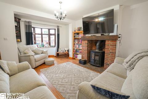 3 bedroom semi-detached house for sale, Main Street , Clarborough DN22