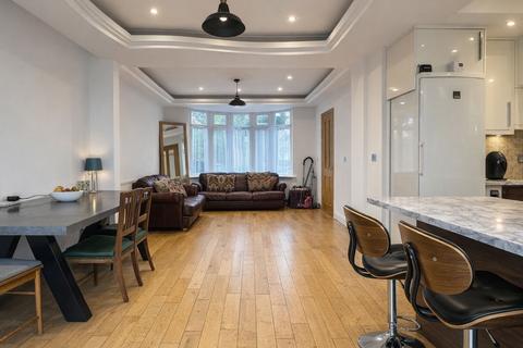 5 bedroom terraced house for sale, Moordown, London
