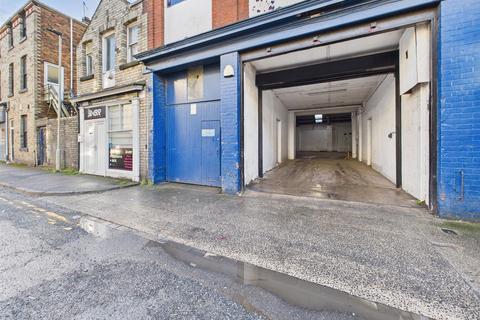 Garage to rent, Sherwood Street, Scarborough YO11