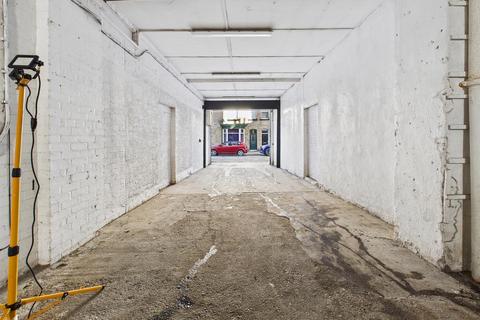 Garage to rent, Sherwood Street, Scarborough YO11