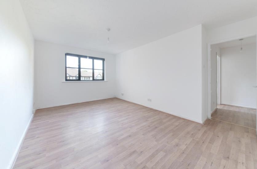 314 Somerset Gardensq