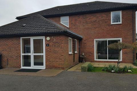 2 bedroom house share to rent, Flat 2 Stable House, CB4