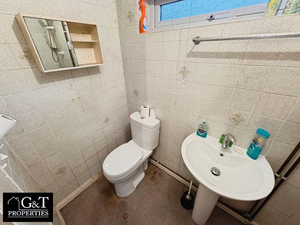 Downstairs bathroom