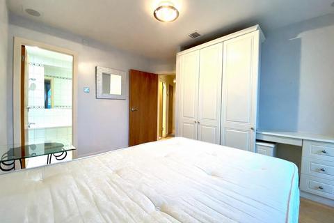 2 bedroom house to rent, Lyon Road, Harrow HA1