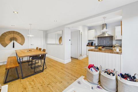 3 bedroom semi-detached house for sale, Hartburn Road, North Shields