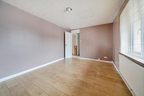 undefined, Sweet Briar Drive, Calcot, Reading