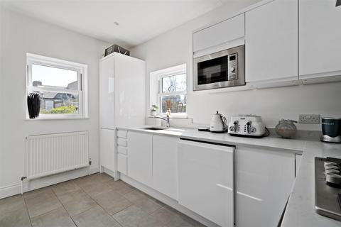 3 bedroom maisonette for sale, Milton Road, Wimbledon SW19