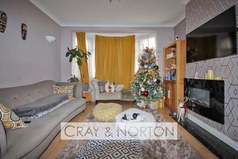 3 bedroom end of terrace house for sale, Glen Gardens, Croydon, CR0