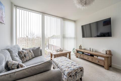 2 bedroom flat for sale, Yarmouth Way, Great Yarmouth